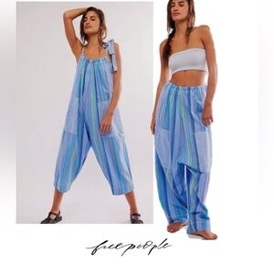 FREE PEOPLE🧡Convertible Jumpsuit/Pants “Dream in Color”🩵
new! Only worn once!